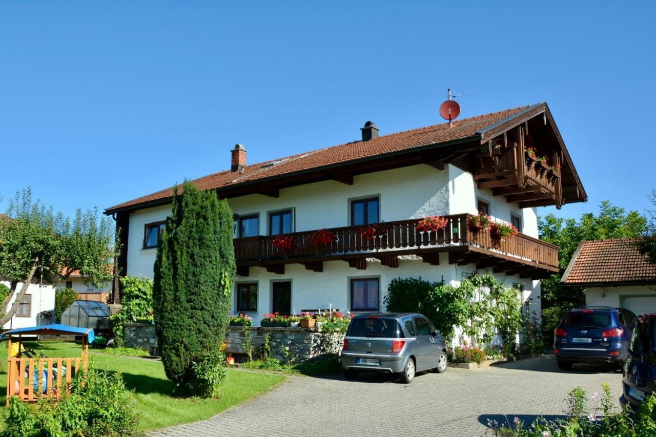 Übersee Ferienwohnung Am Chiemsee מראה חיצוני תמונה